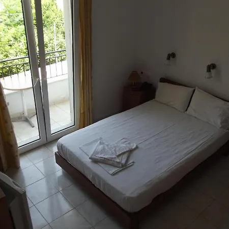 Hotell Minos 2*